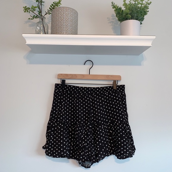 Aeropostale polka dots black/white fabric shorts - Picture 4 of 4